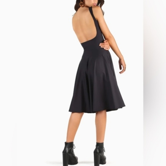 Blackmilk Show Us Ya Tops Underbust Midi Dress Size Large - Picture 6 of 16